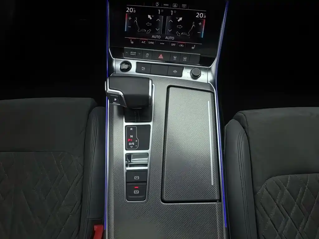 Audi A6L 2021 — фото 25