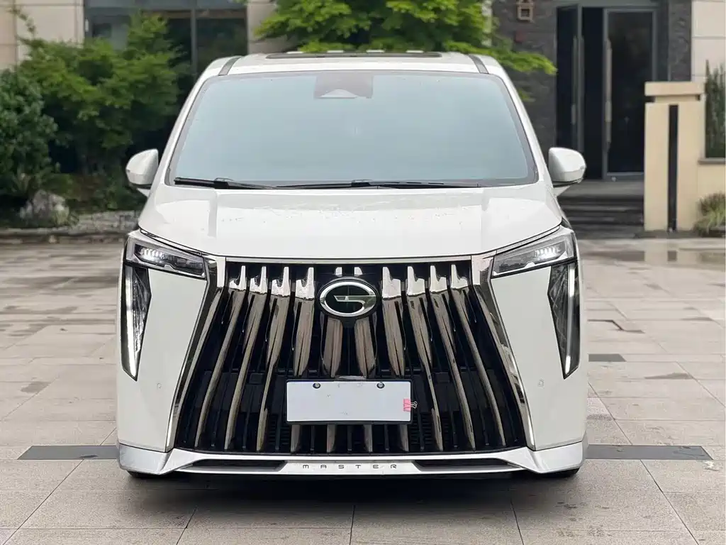 GAC Motor Trumpchi M8 2023 — фото 2
