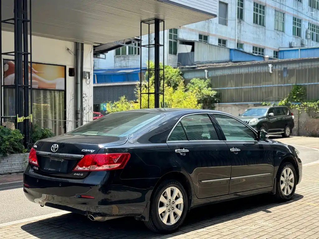 Toyota Camry 2007 — фото 13