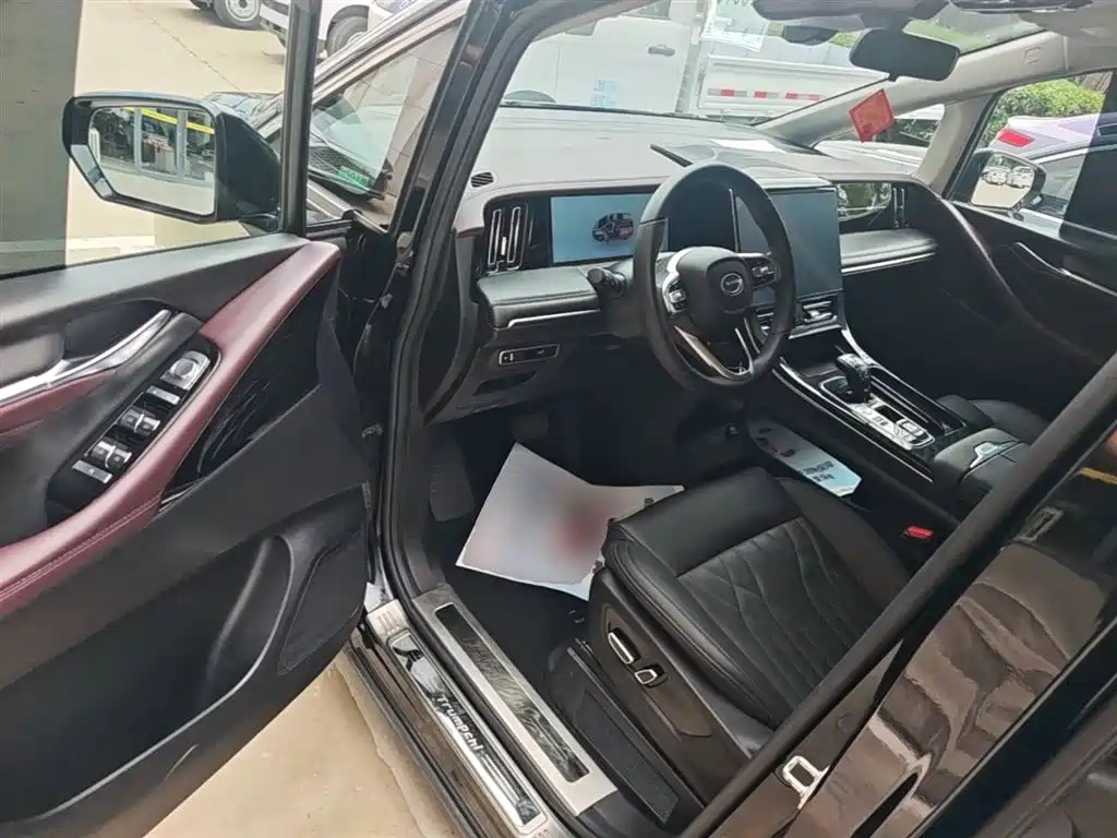 GAC Motor Trumpchi M8 2024 — фото 16