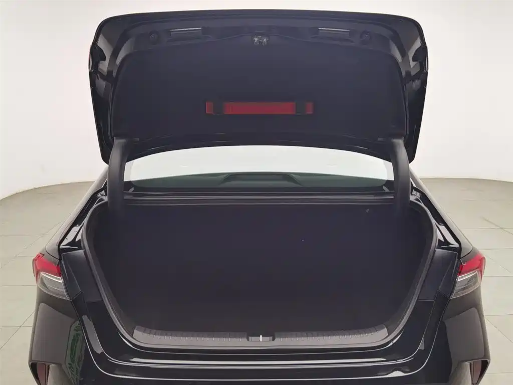 Honda Inspire 2024 — фото 16