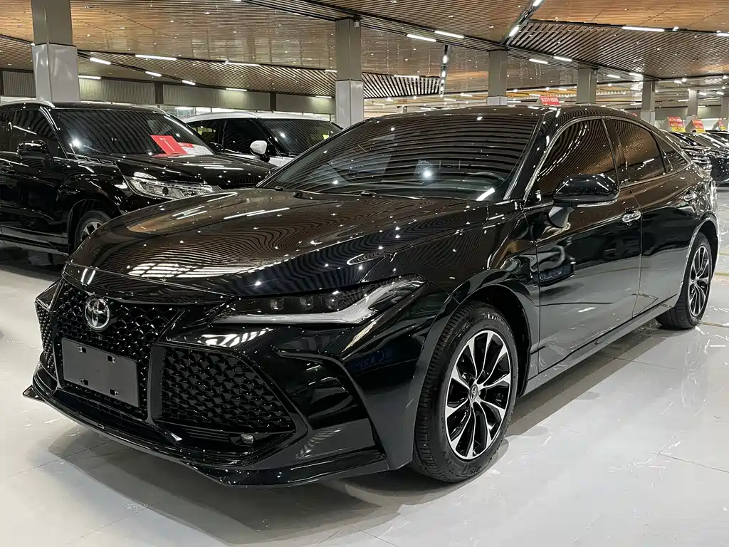 Toyota Avalon 2022 — фото 1