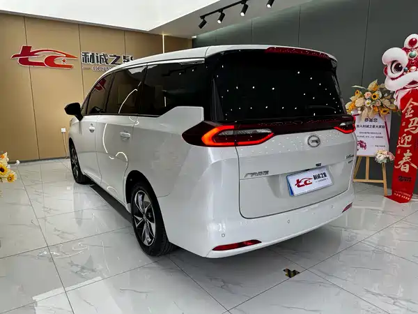 GAC Trumpchi M6 2025
