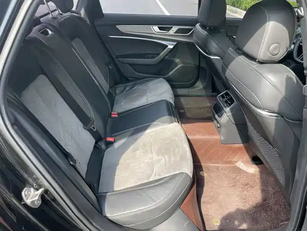 Audi A6L 2023