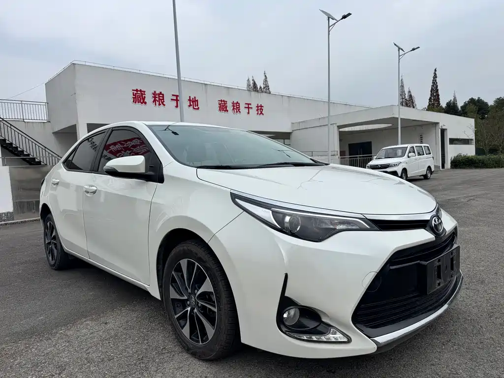 Toyota Levin 2018 — фото 3