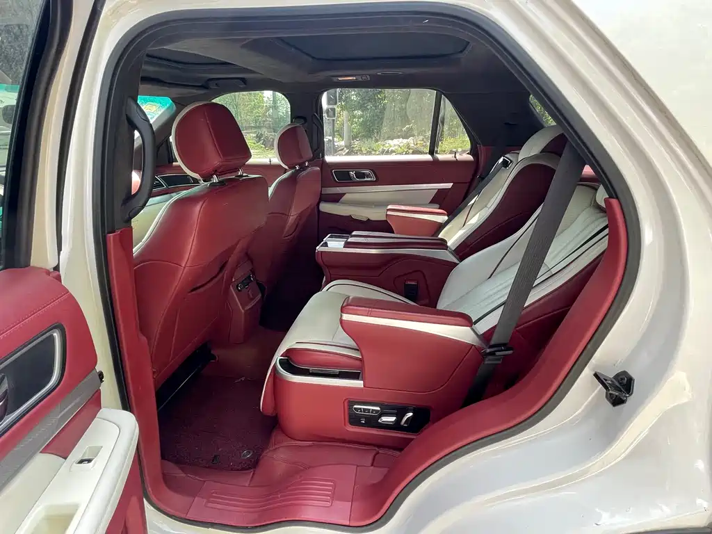 Ford Explorer 2015 — фото 4