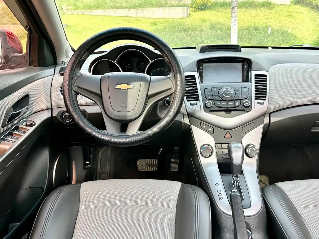 Chevrolet Cruze 2013 — фото 17