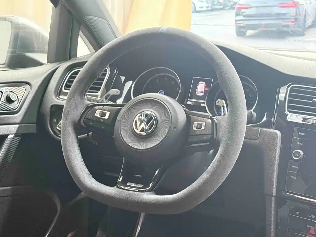 Volkswagen Golf 2015 — фото 12