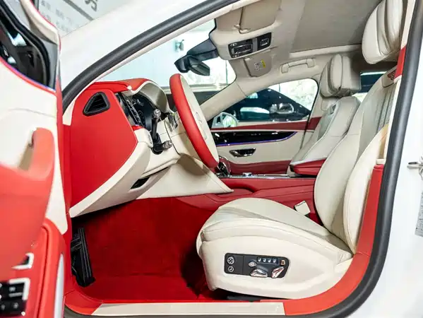 Bentley Flying Spur Plug-In Hybrid 2024