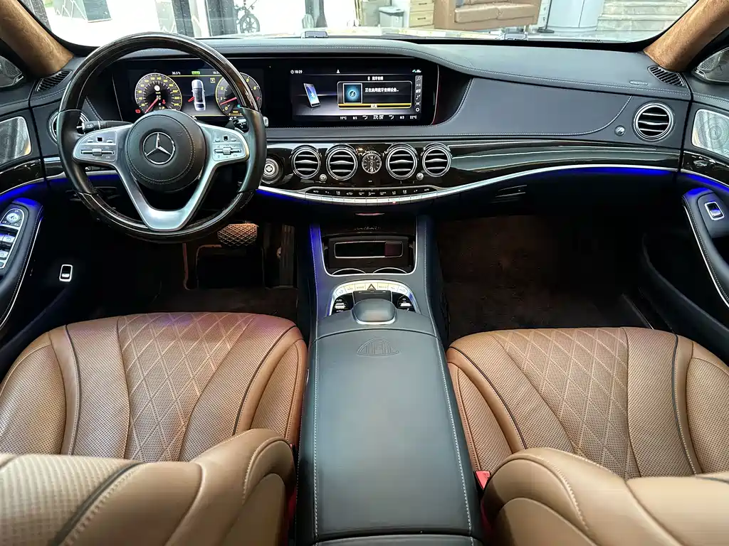 Mercedes-Benz Maybach S-Class 2020 — фото 11