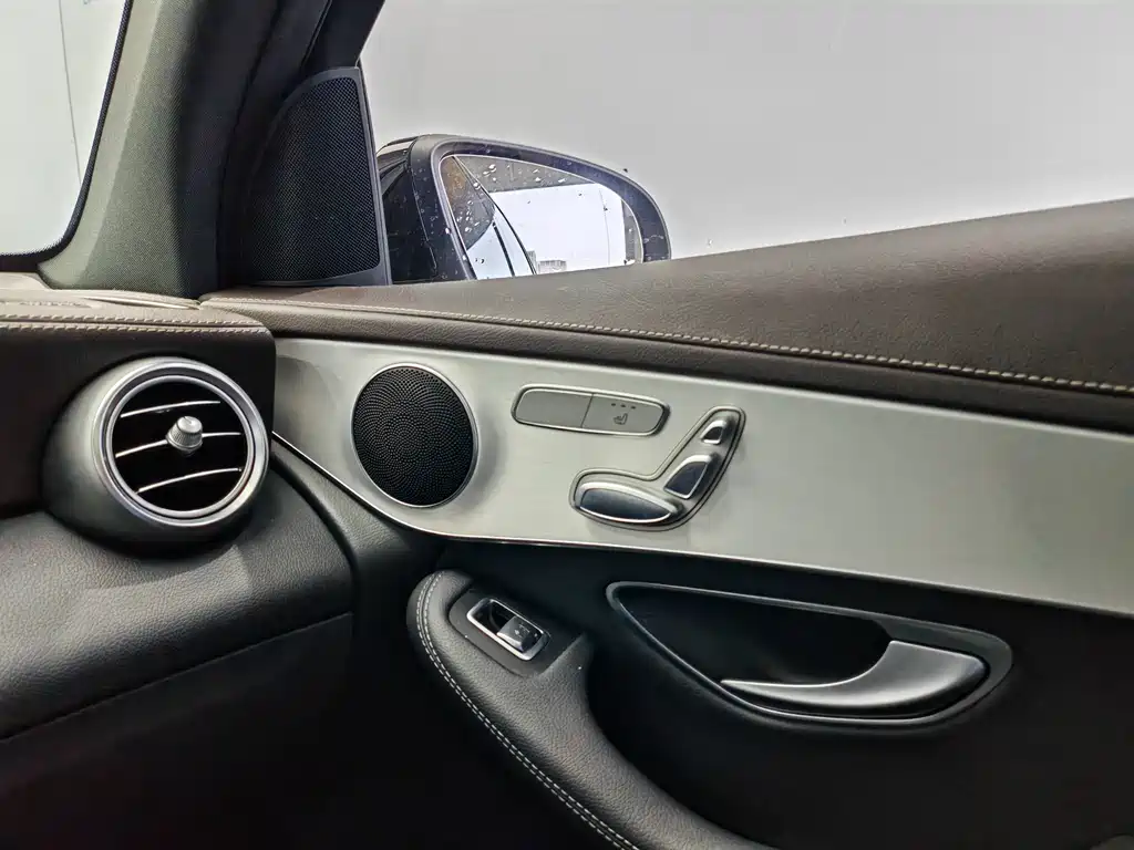 Mercedes-Benz GLC 2023 — фото 17