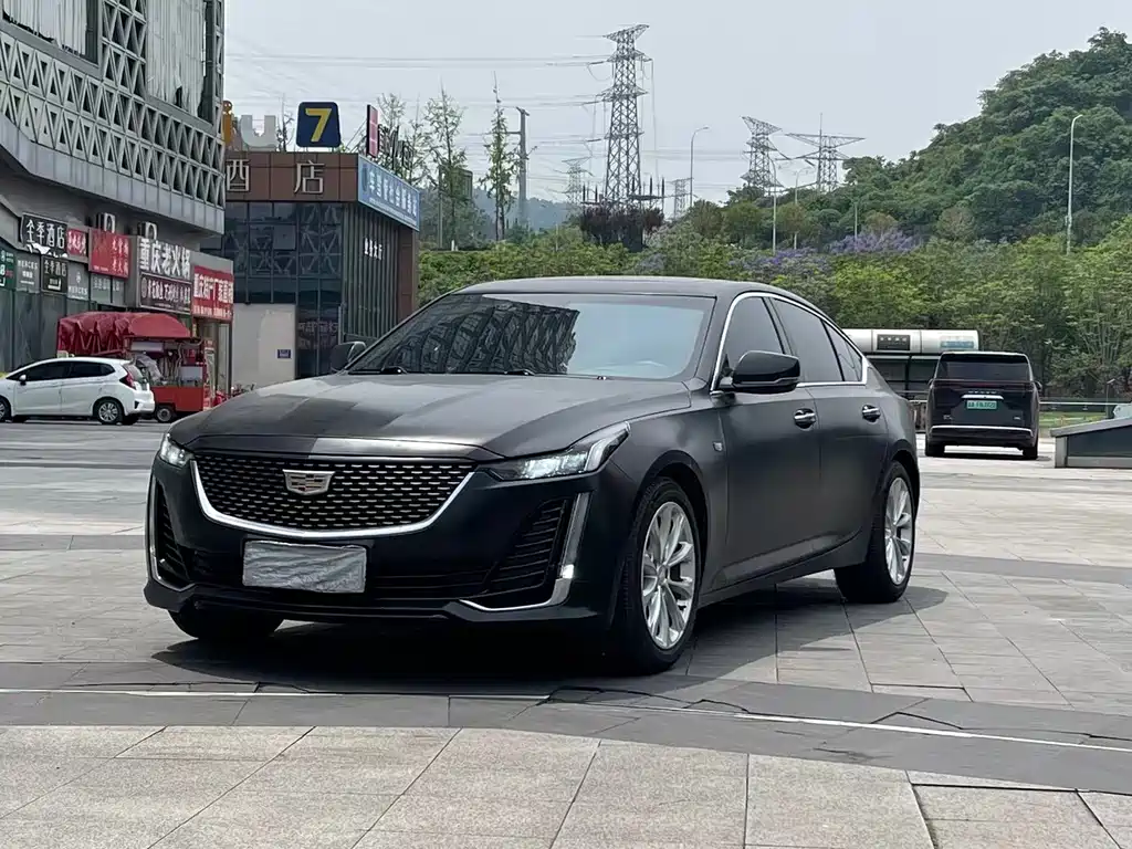 Cadillac CT5 2022 — фото 1