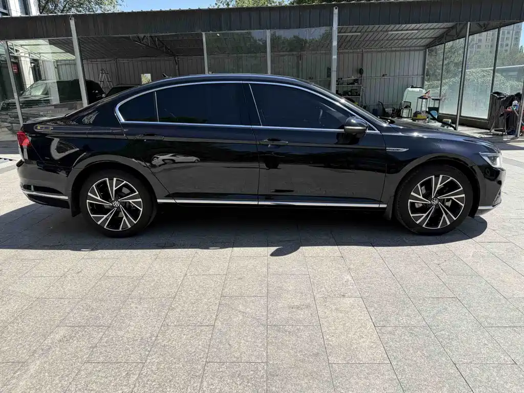 Volkswagen Magotan 2021