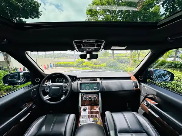 Land Rover Range Rover 2018