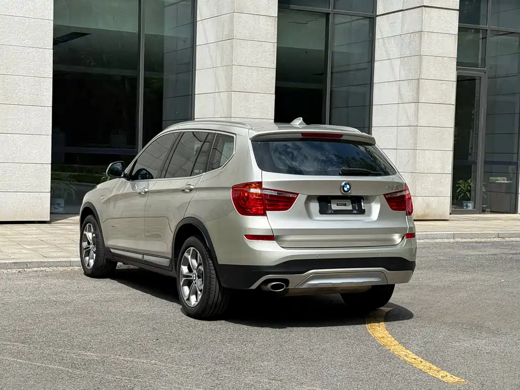 BMW X3 2014 — фото 17