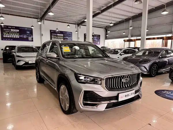 Geely Xingyue L 2024