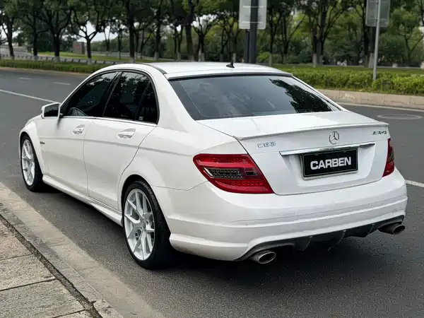 Mercedes-Benz C-Class 2010