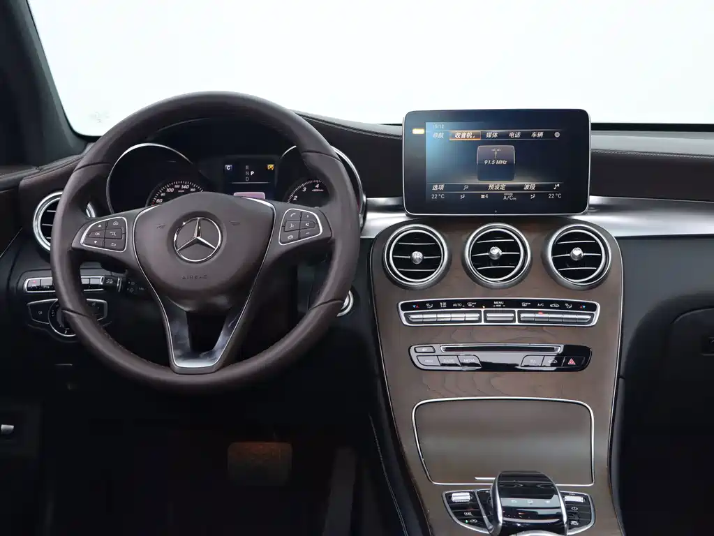 Mercedes-Benz GLC 2016 — фото 8