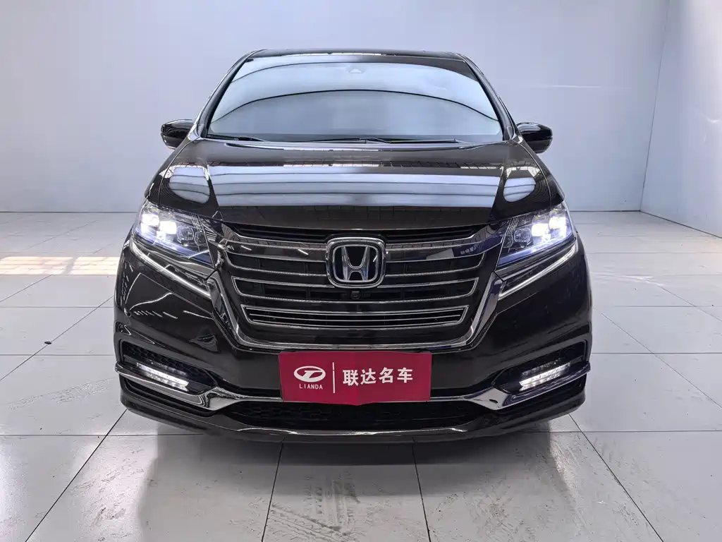 Honda Elysion 2019 — фото 2
