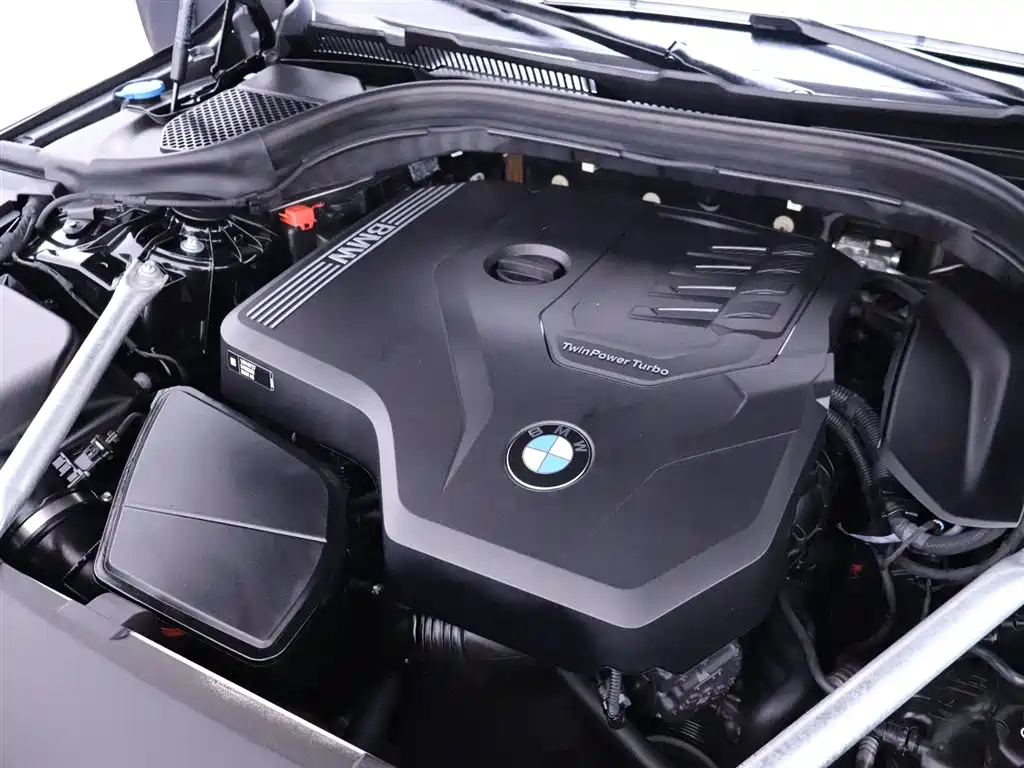 BMW 6 Series GT 2022 — фото 23