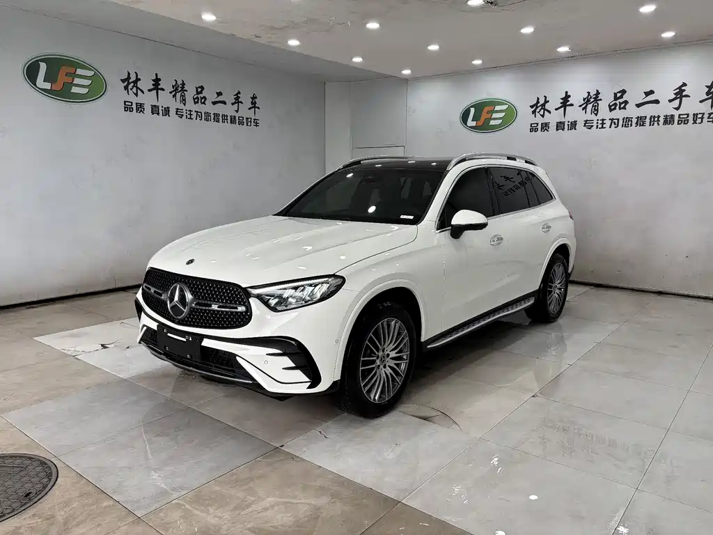 Mercedes-Benz GLC 2023 — фото 1