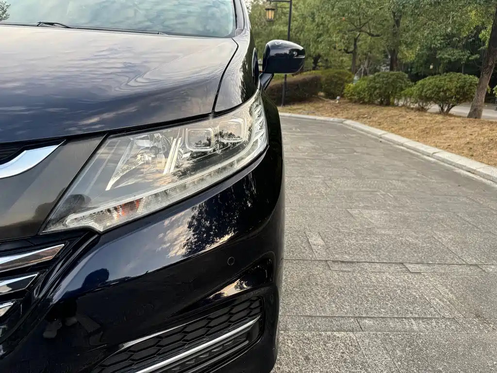 Honda Odyssey 2019 — фото 18