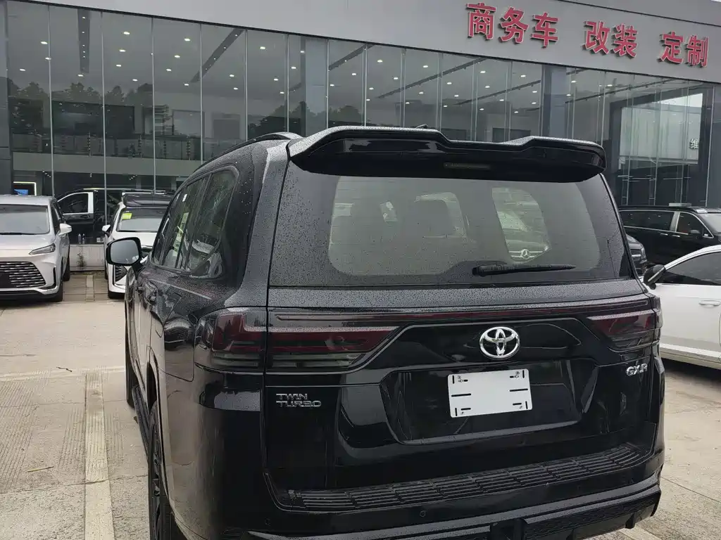 Toyota Land Cruiser 2026 — фото 11