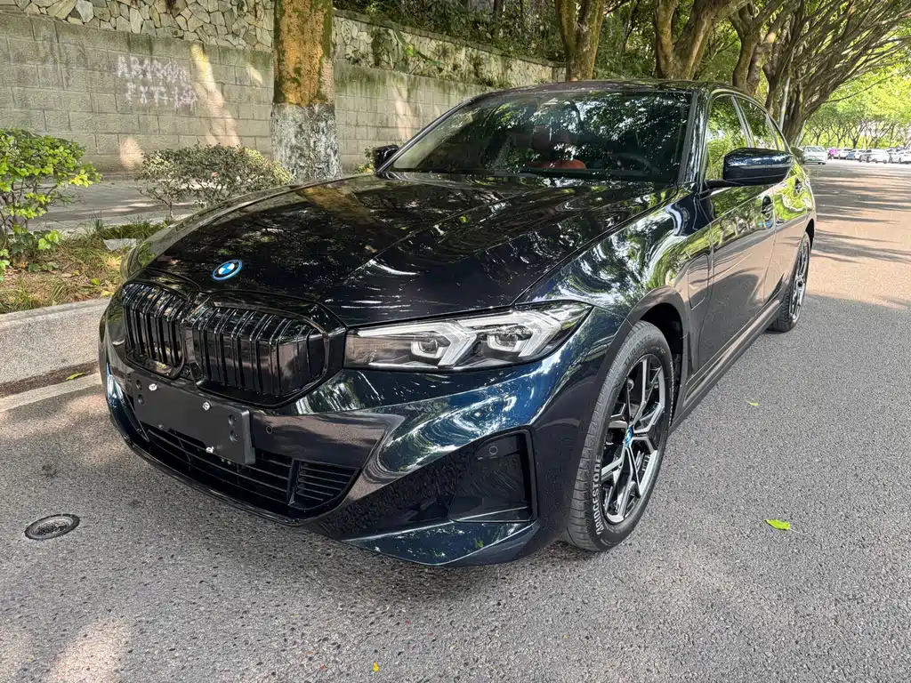 BMW i3 2023 — фото 1