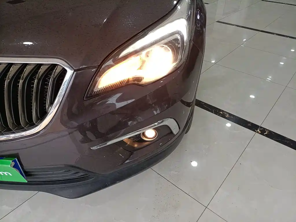 Buick Envision Plus 2016 — фото 18