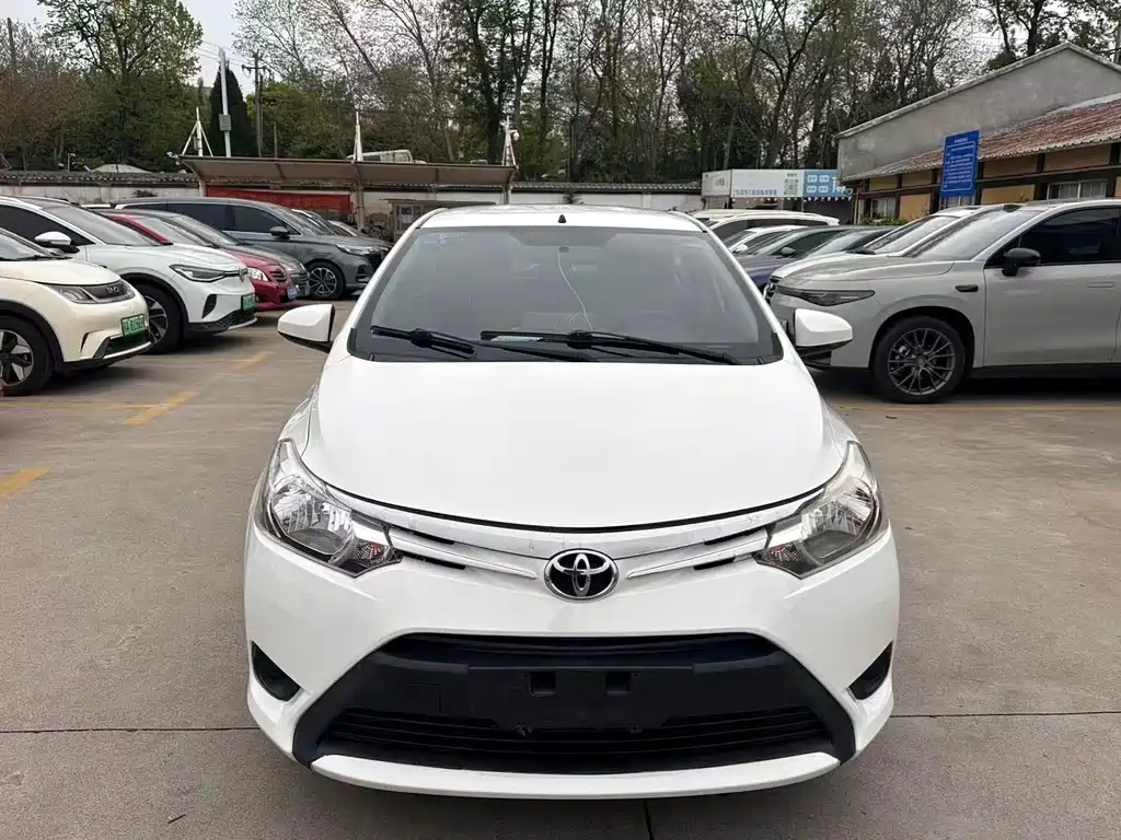 Toyota Vios 2016 — фото 2
