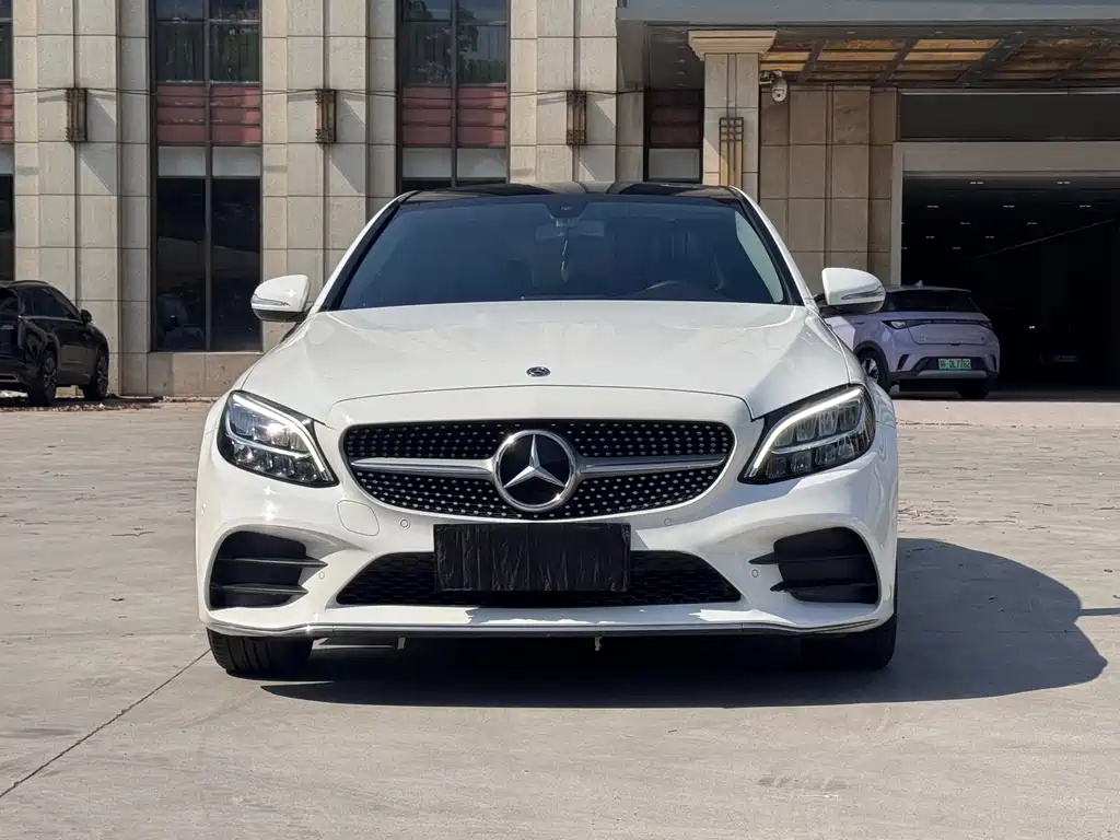 Mercedes-Benz C-Class 2020 — фото 2