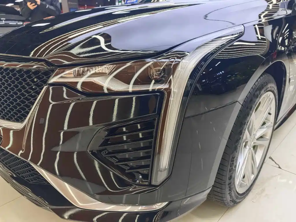 Cadillac CT4 2022 — фото 16