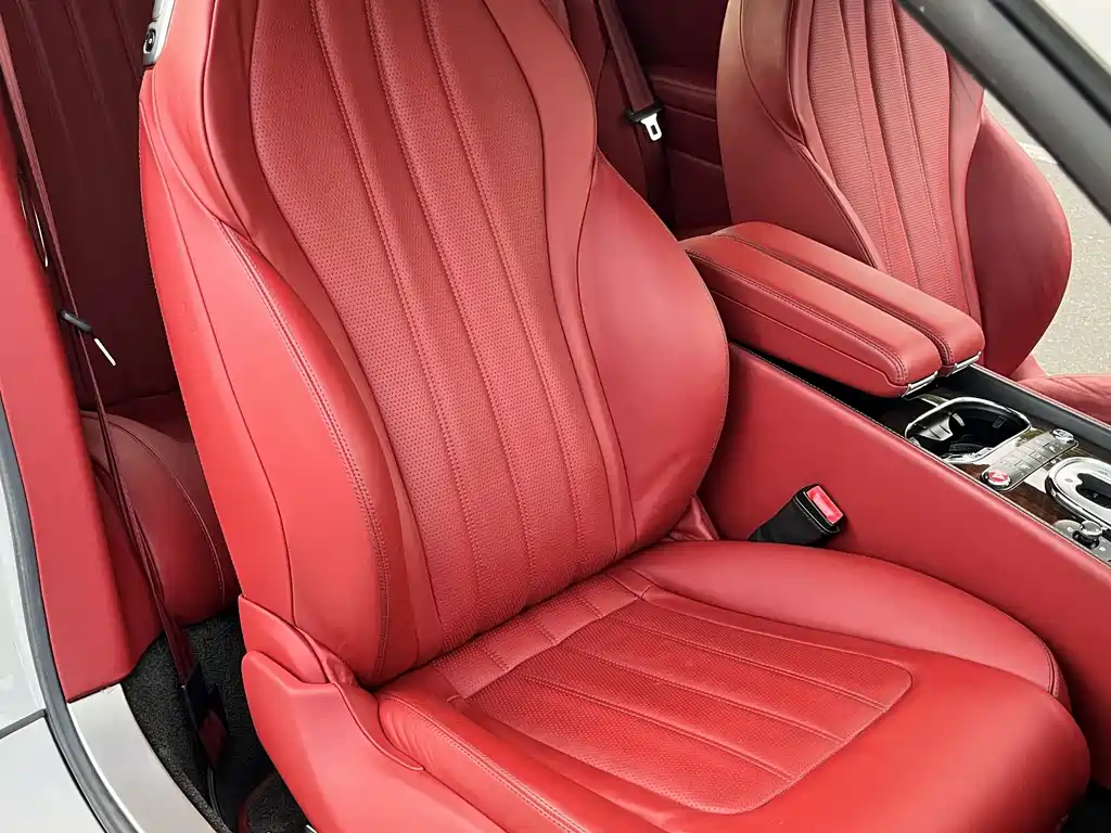 Bentley Continental 2014 — фото 11