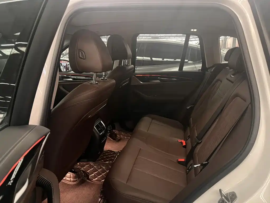 BMW X3 2022 — фото 12