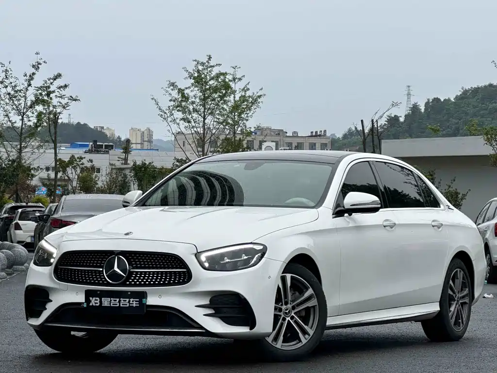 Mercedes-Benz E-Class 2023 — фото 1