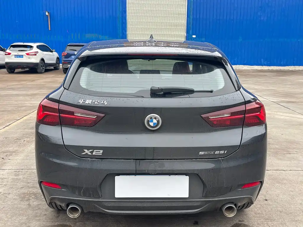 BMW X2 2022 — фото 4