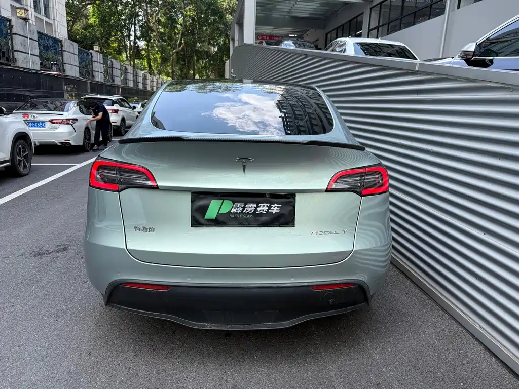 Tesla Model Y 2021 — фото 3