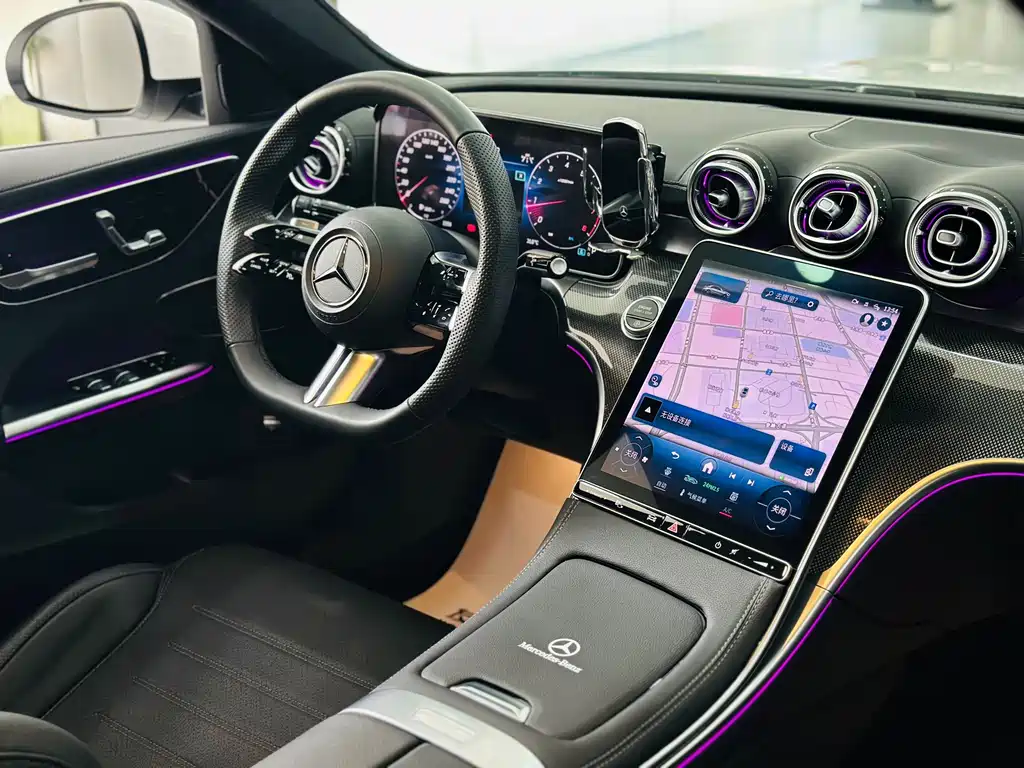 Mercedes-Benz C-Class 2024 — фото 15
