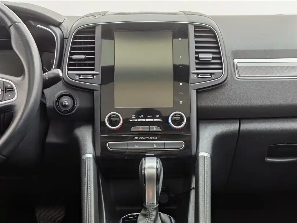 Renault Koleos 2018 — фото 12