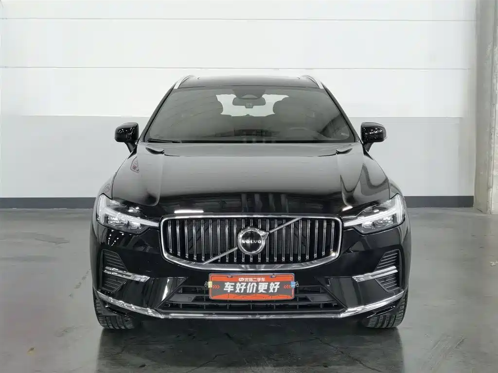 Volvo XC60 2024 — фото 3