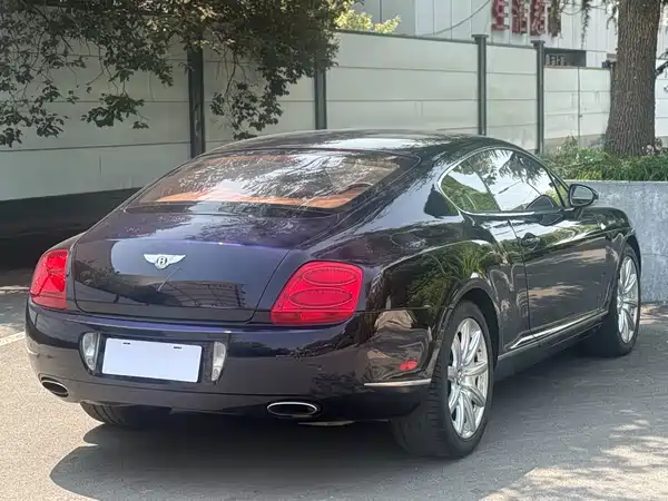 Bentley Continental 2004