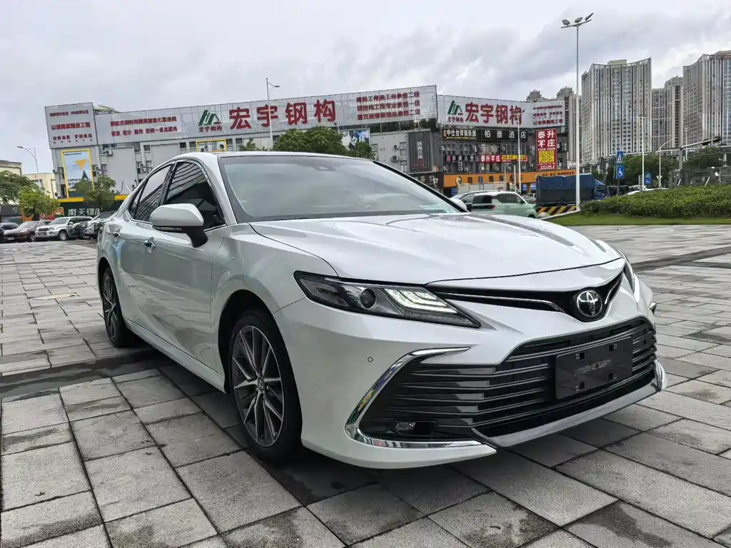 Toyota Camry 2022