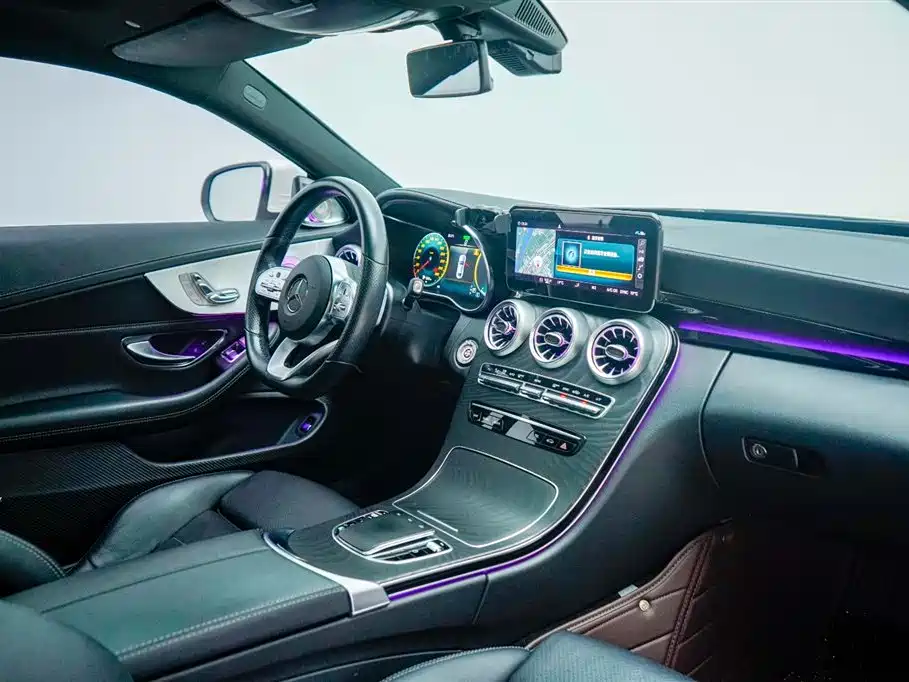 Mercedes-Benz C-Class 2020 — фото 17