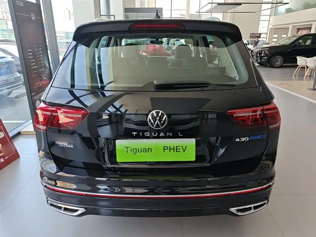 Volkswagen Tiguan L PHEV 2025 — фото 6