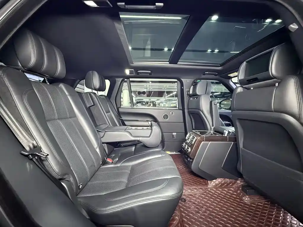 Land Rover Range Rover 2015 — фото 14