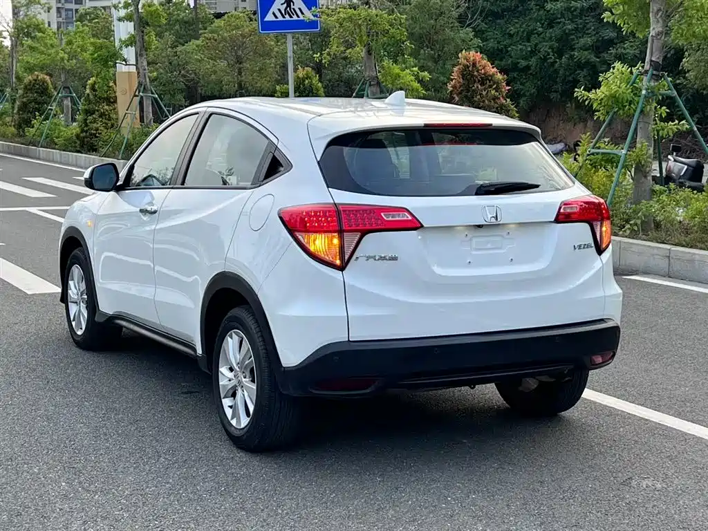 Honda Vezel 2018 — фото 9