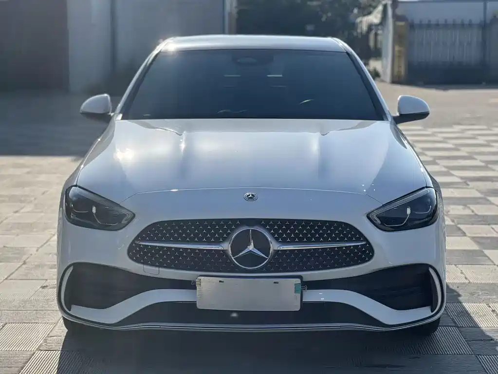 Mercedes-Benz C-Class 2023 — фото 2