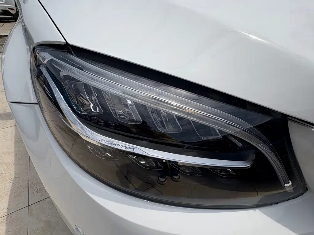 Mercedes-Benz C-Class 2020 — фото 3