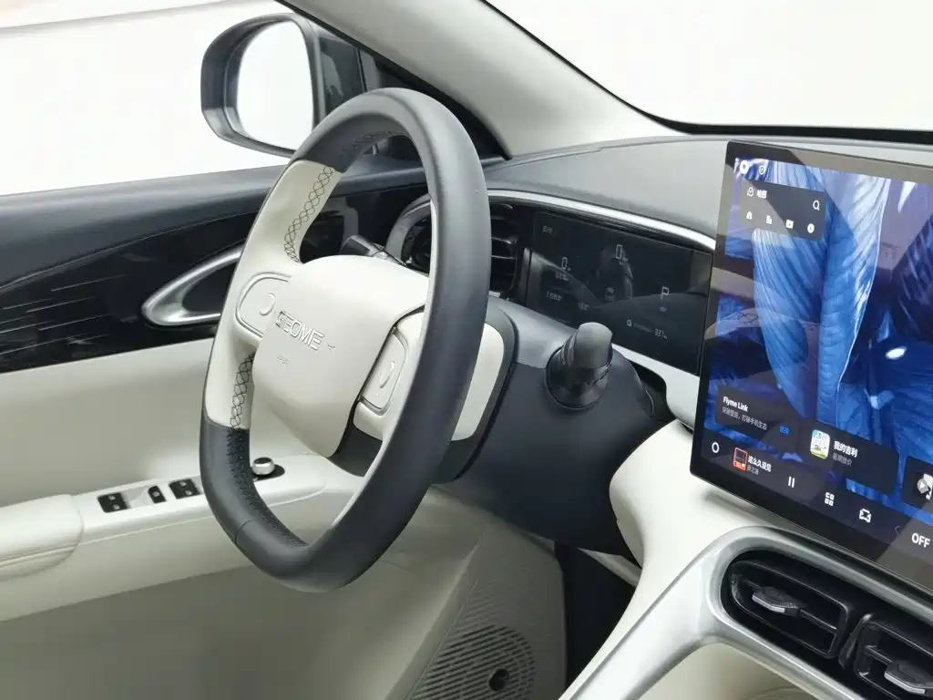 Geely Galaxy Starwish 2024 — фото 22