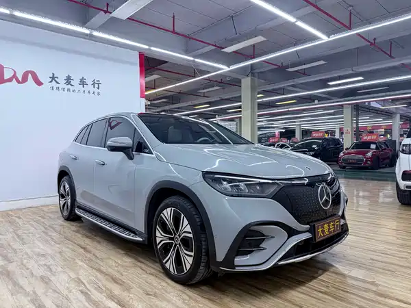Mercedes-Benz EQE SUV 2023